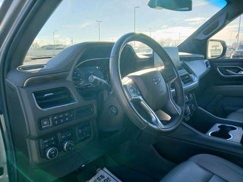 Used 2022 Chevrolet Tahoe Z71 w/ Z71 Off-Road Package image 9