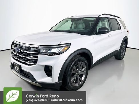 New 2026 Ford Explorer Active AWD/4WD image 3