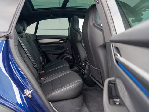 New 2025 Porsche Macan 4S Electric image 26