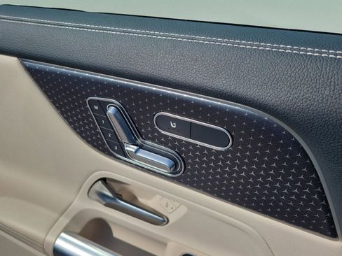 Certified 2026 Mercedes-Benz GLA 250 image 24