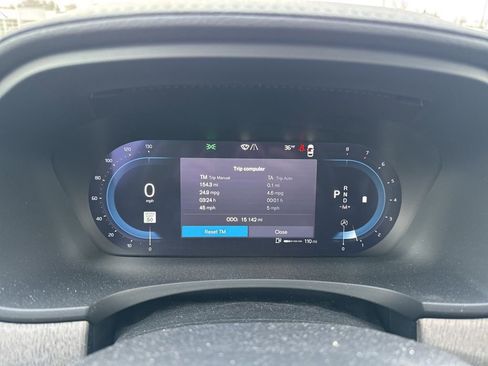 Used 2023 Volvo V90 B6 Cross Country Ultimate w/ Climate Package image 14