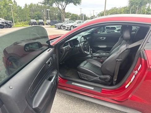 Used 2021 Ford Mustang GT Premium w/ GT Performance Package RWD image 13