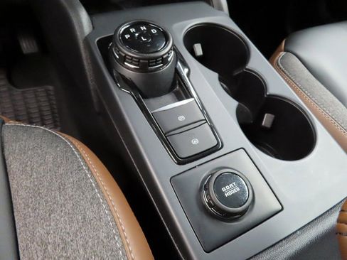 Used 2024 Ford Bronco Sport Outer Banks w/ Tech Package image 52