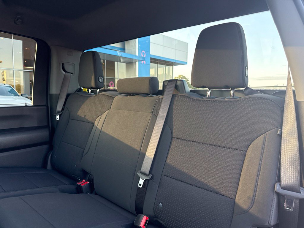 New 2026 Chevrolet Silverado 2500 Custom AWD/4WD image 18