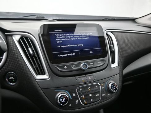 Used 2023 Chevrolet Malibu LT FWD image 22