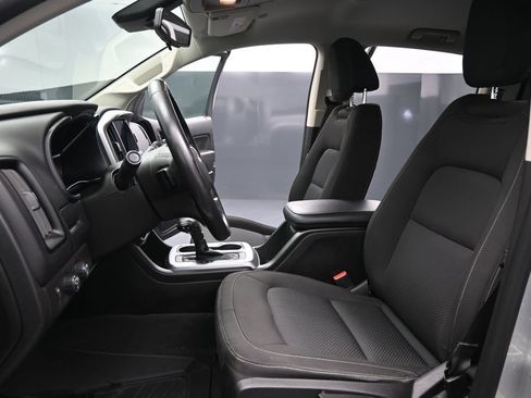 Used 2020 Chevrolet Colorado LT w/ Colorado RST Special Edition AWD/4WD image 10