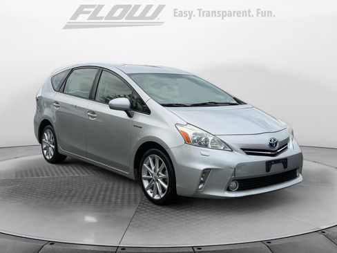 Used 2013 Toyota Prius V Five FWD image 1