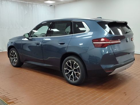Used 2026 BMW X3 xDrive30i w/ Convenience Package AWD/4WD image 3