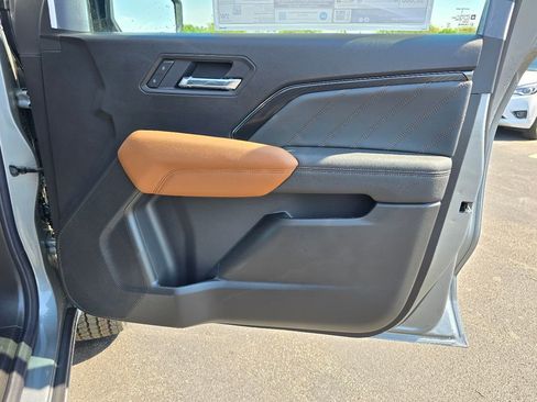 New 2026 GMC Canyon AT4 w/ Technology Plus Package AWD/4WD image 31