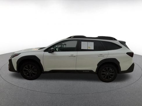 Used 2024 Subaru Outback Onyx Edition AWD/4WD image 8
