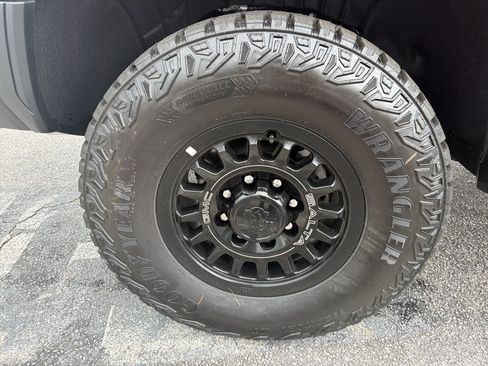 New 2026 GMC Sierra 2500 AT4X w/ AT4X AEV Edition AWD/4WD image 12