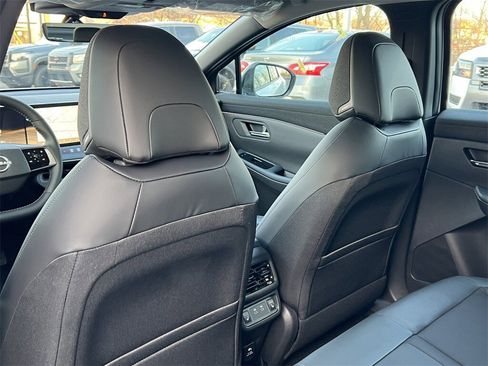 New 2026 Nissan Leaf Platinum+ image 33