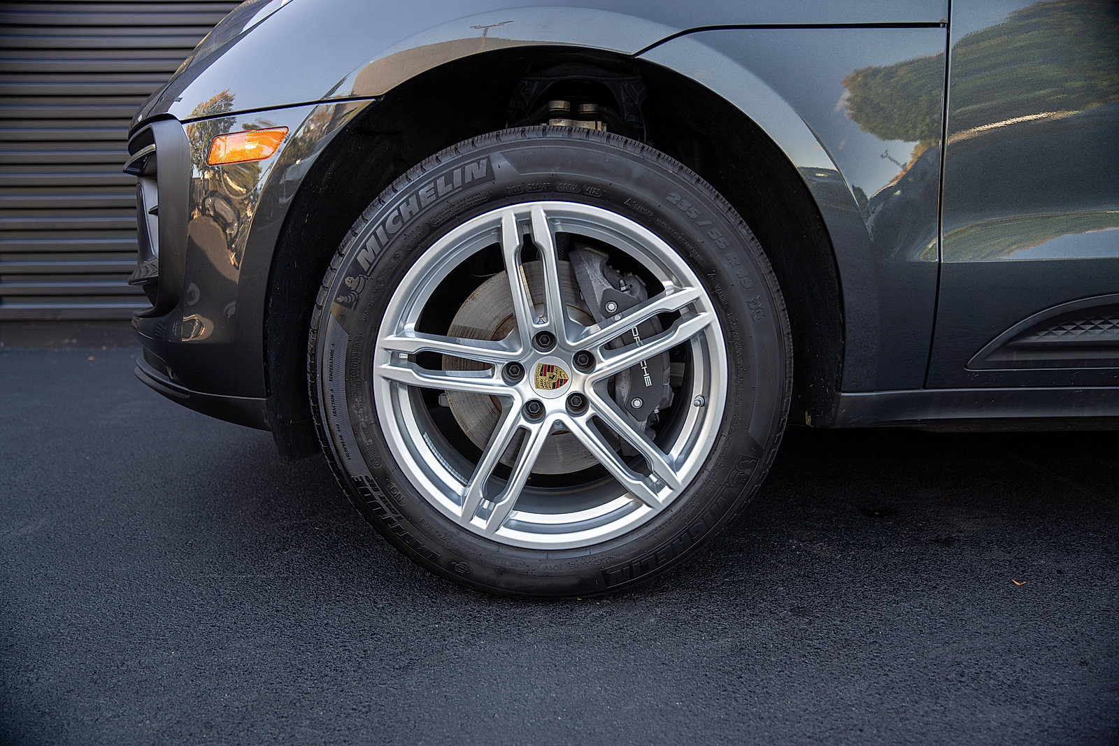 Certified 2026 Porsche Macan AWD/4WD image 23