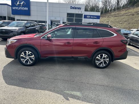 Used 2022 Subaru Outback Limited w/ Popular Package #2 image 17