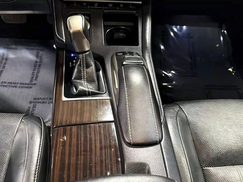 Used 2018 Lexus ES 300h image 19