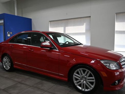 Used 2009 Mercedes-Benz C 300 4MATIC Sedan image 5