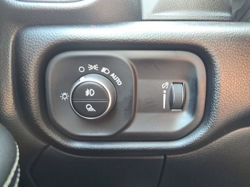 Certified 2026 RAM 2500 Big Horn AWD/4WD image 11