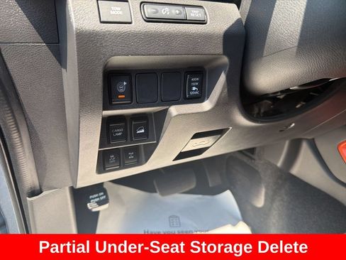 Used 2023 Nissan Frontier PRO-4X w/ Pro Convenience Package AWD/4WD image 31