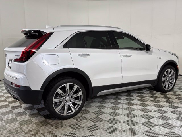 Certified 2023 Cadillac XT4 Premium Luxury FWD image 10