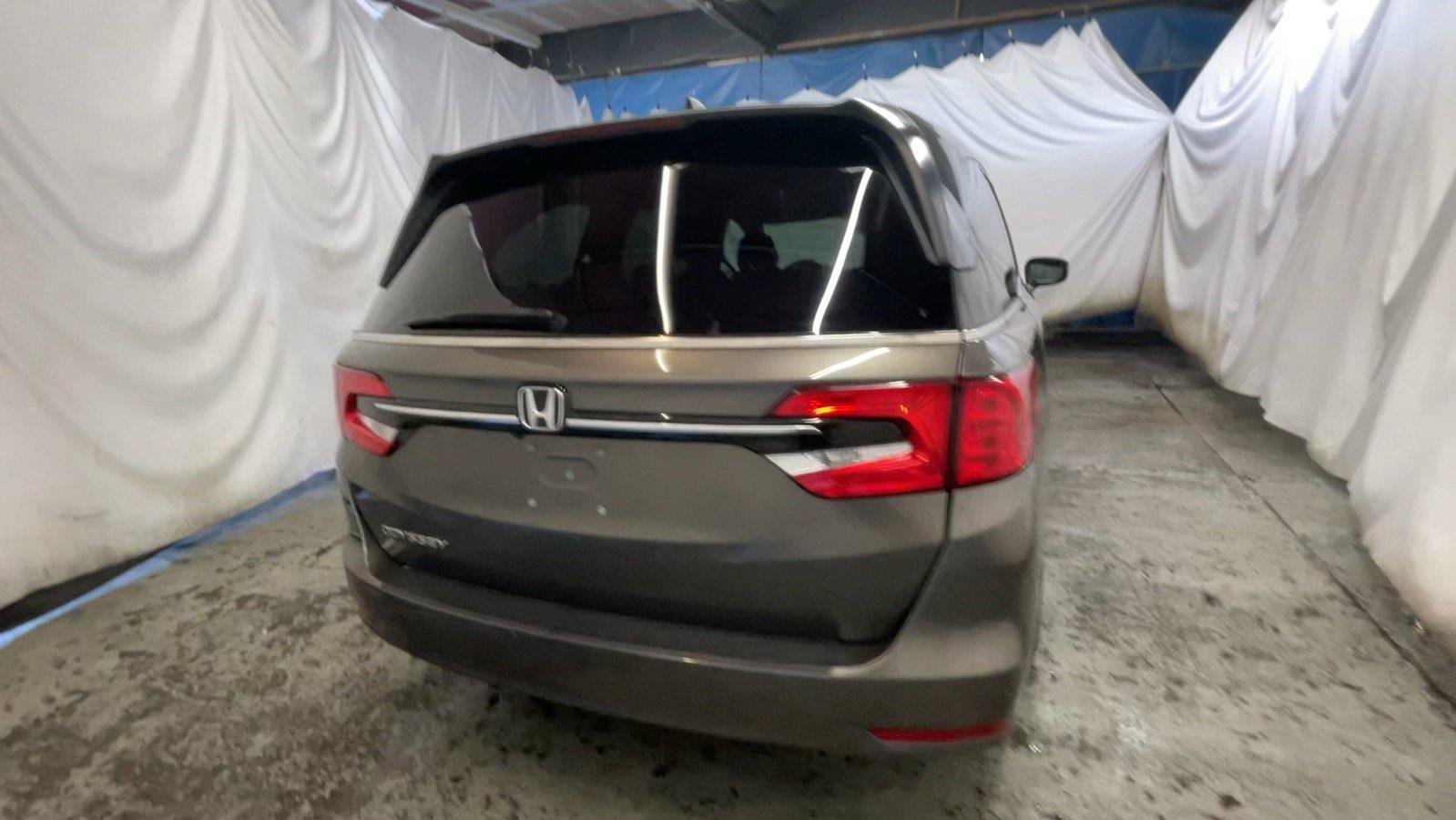 Used 2022 Honda Odyssey EX-L image 7