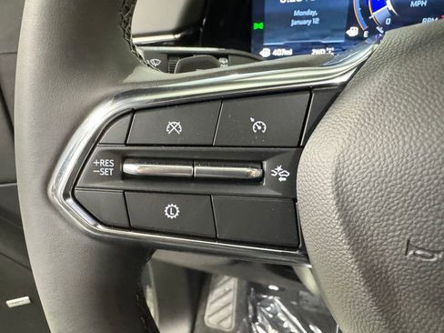 New 2026 Chevrolet Suburban Z71 image 19