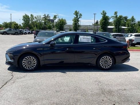 New 2025 Hyundai Sonata SEL image 4