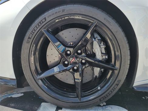 New 2025 Chevrolet Corvette E-Ray w/ ZER Performance Package image 7