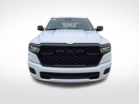 New 2026 RAM 1500 4x4 Crew Cab image 8