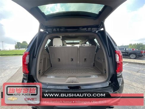 New 2025 GMC Yukon Denali w/ Sun & Power Step Package image 27