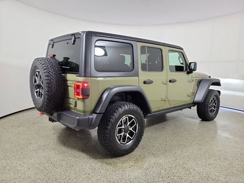 Used 2026 Jeep Wrangler Unlimited Rubicon image 5