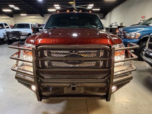 Used 2015 Ford F350 King Ranch w/ King Ranch w/Chrome Package image 12