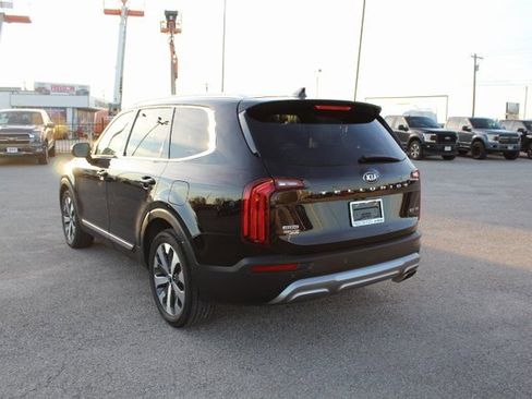 Used 2021 Kia Telluride EX w/ EX Premium Package image 11