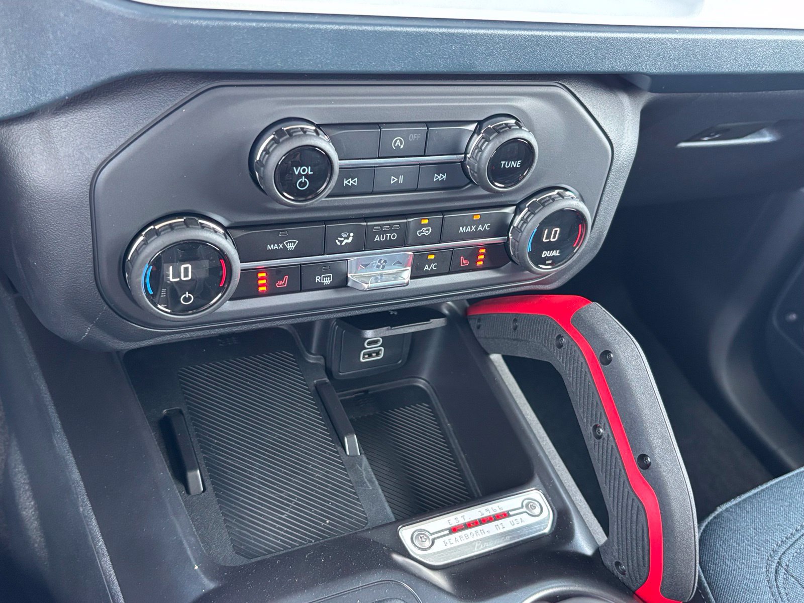 New 2026 Ford Bronco Heritage Edition AWD/4WD image 21
