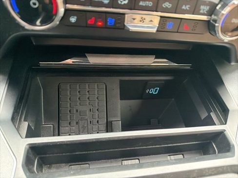 Used 2023 Ford F350 Lariat w/ Tow Technology Package image 22