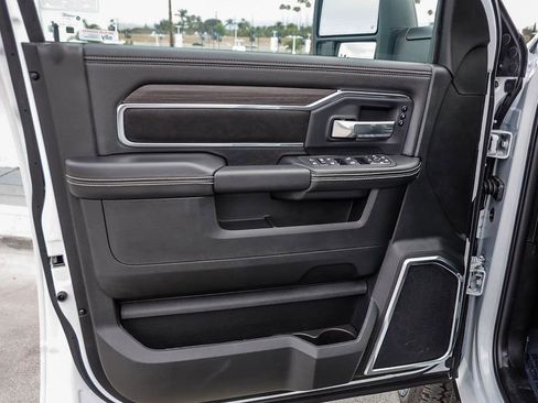 New 2026 RAM 2500 Laramie w/ Night Edition AWD/4WD image 25