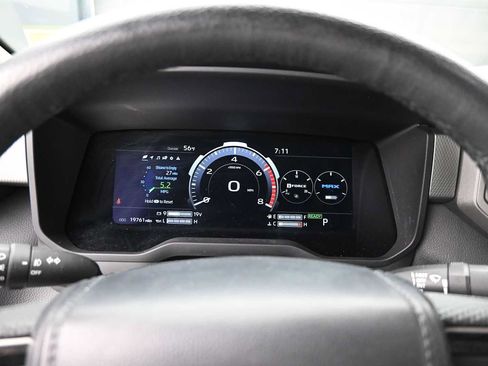 Used 2024 Toyota Tundra Limited AWD/4WD image 7