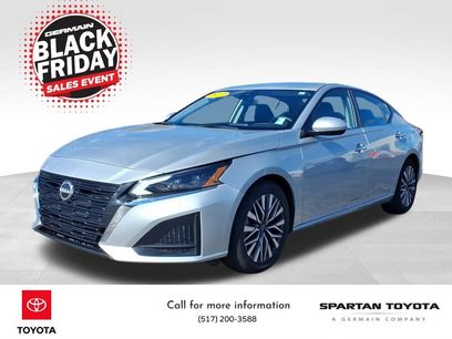 Used 2023 Nissan Altima 2.5 SV