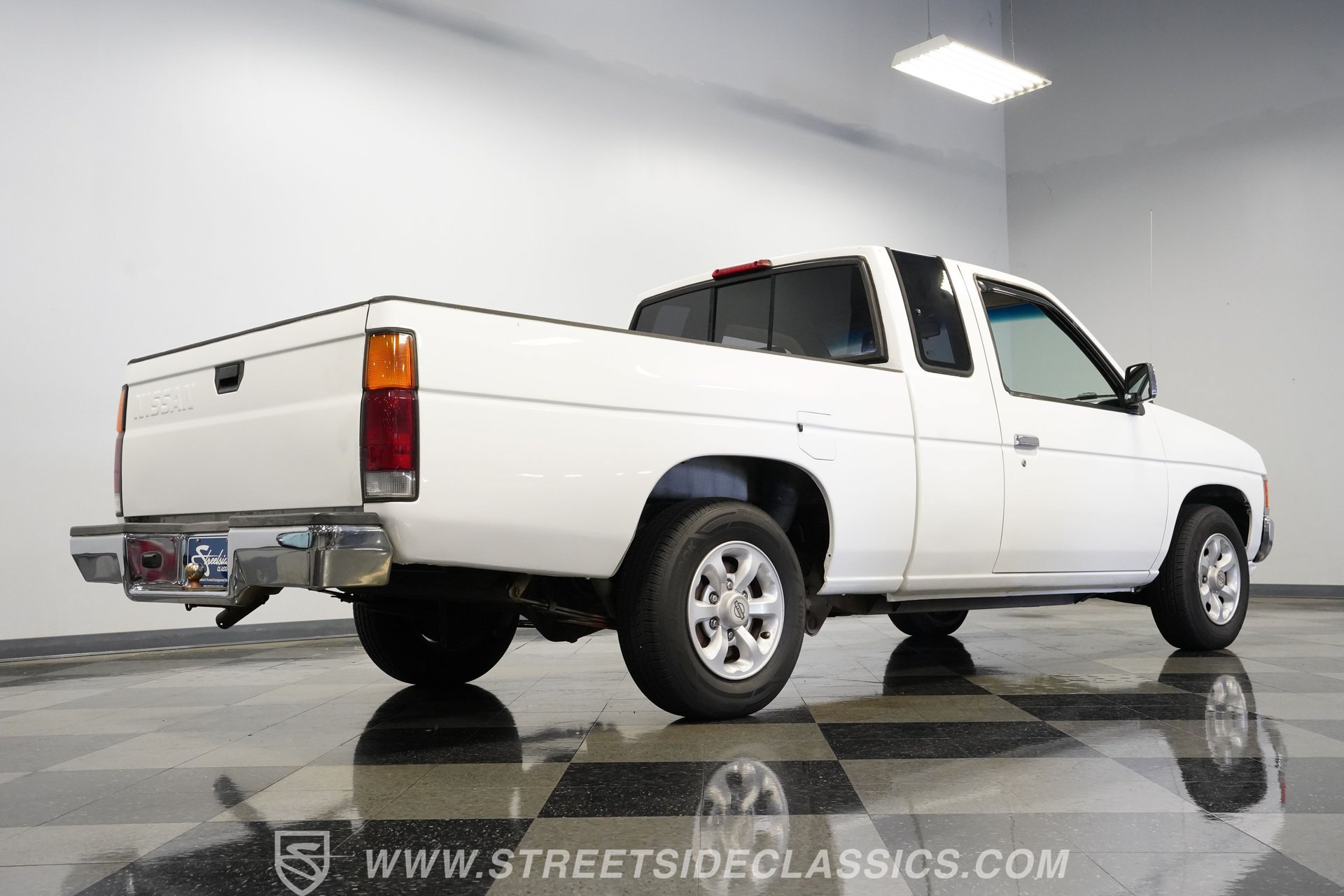 Used 1996 Nissan Pickup 2WD King Cab image 28