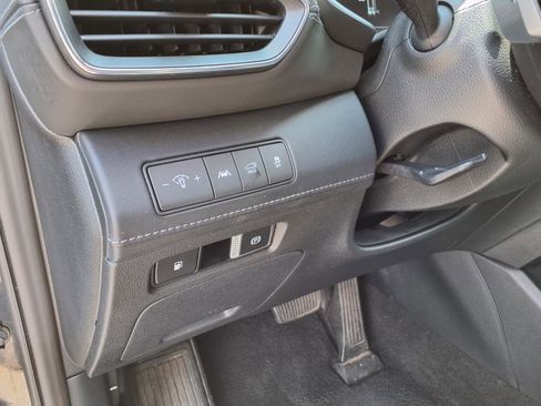 Used 2023 Hyundai Santa Fe Limited image 8