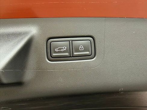 Certified 2024 Hyundai Santa Fe Calligraphy image 8