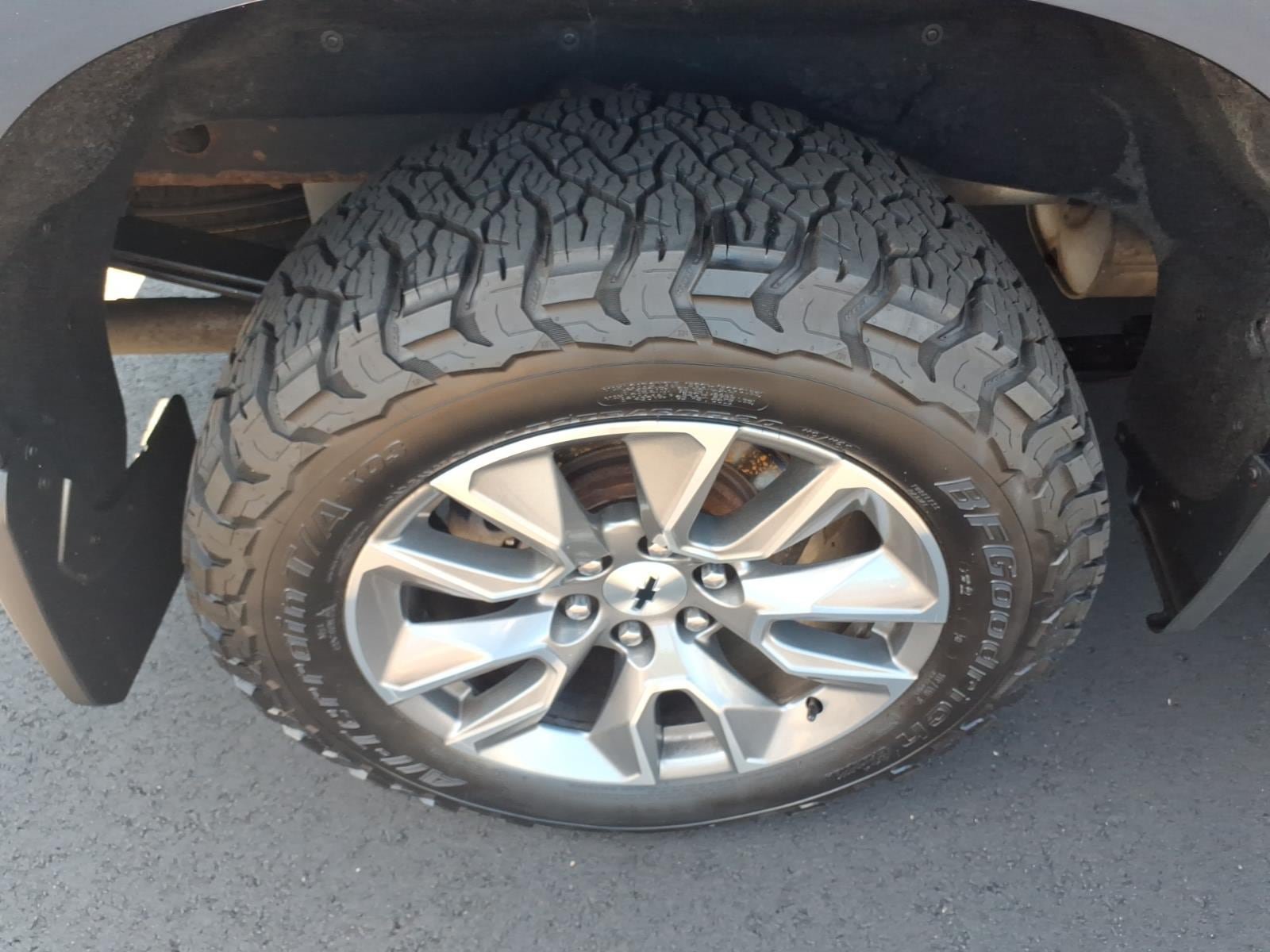 Used 2022 Chevrolet Silverado 1500 RST AWD/4WD image 6