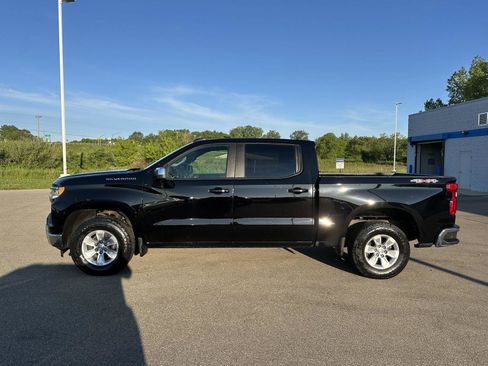 Used 2025 Chevrolet Silverado 1500 LT w/ Work Truck Package AWD/4WD image 2