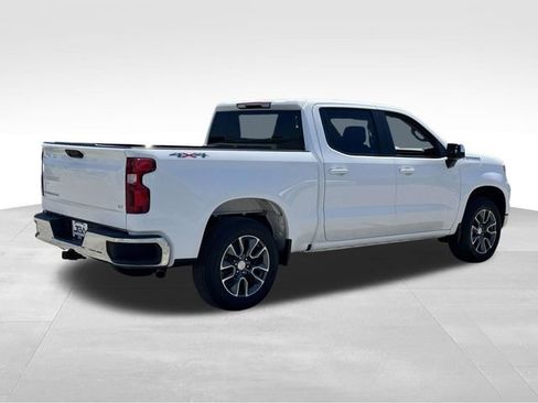 Used 2023 Chevrolet Silverado 1500 LT AWD/4WD image 26