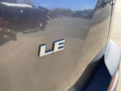 Used 2014 Toyota RAV4 LE image 46