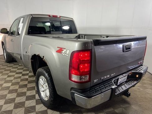 Used 2007 GMC Sierra 1500 SLT w/ SLE/SLT Trailering Package image 7