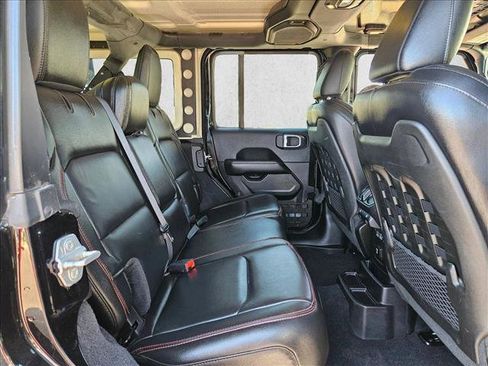 Used 2019 Jeep Wrangler Unlimited Rubicon AWD/4WD image 23