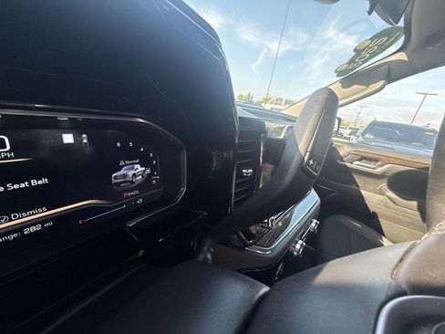 Used 2022 GMC Sierra 1500 Elevation image 21