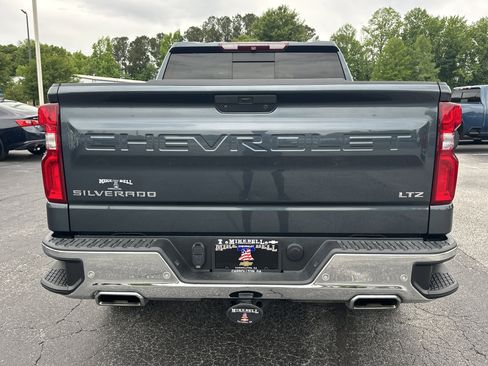 Used 2019 Chevrolet Silverado 1500 LTZ w/ LTZ Premium Package AWD/4WD image 6