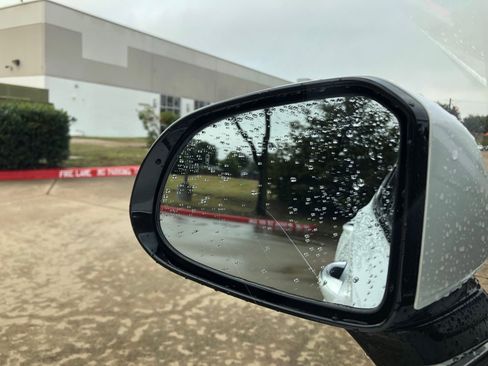 Used 2019 Hyundai Santa Fe AWD image 33