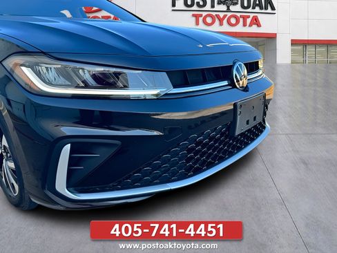 Used 2025 Volkswagen Jetta S FWD image 30